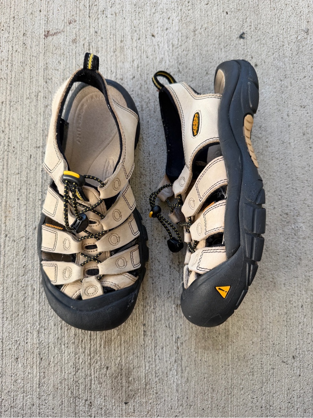 Keen Beige and Black Closed-Toe Outdoor Sandals